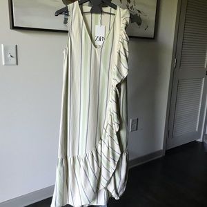 ZARA Rustic Dress with Ruffle Trim. Midi Dress.